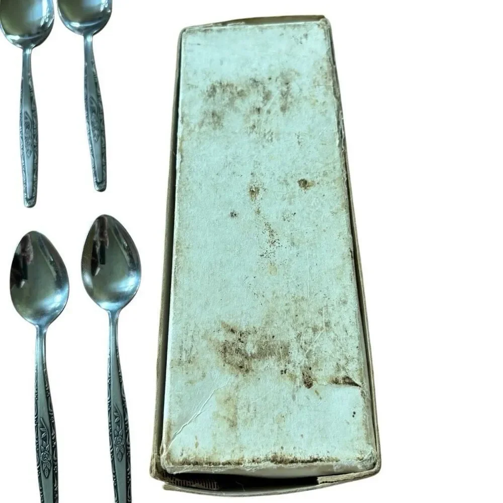 Interpur INR3 Lot Of 11 Spoons And Butter Spreader In Original Box Korea